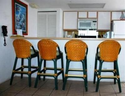 фото отеля Sunrise Suites Resort