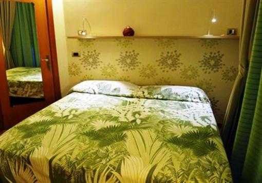 фото отеля Bed and Breakfast Napoli Plebiscito