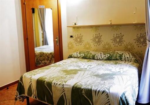 фото отеля Bed and Breakfast Napoli Plebiscito