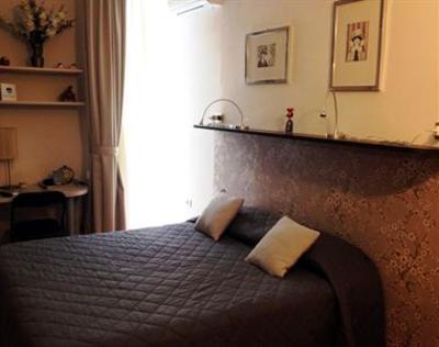 фото отеля Bed and Breakfast Napoli Plebiscito