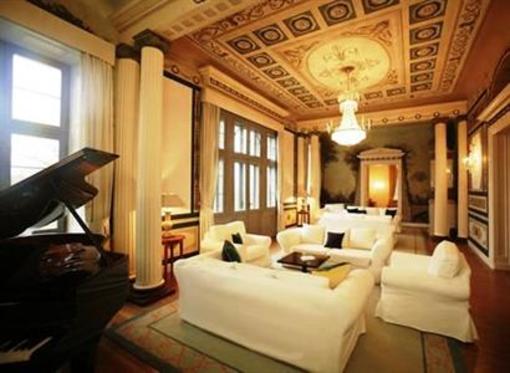 фото отеля Schlosshotel Burg Schlitz Hohen Demzin