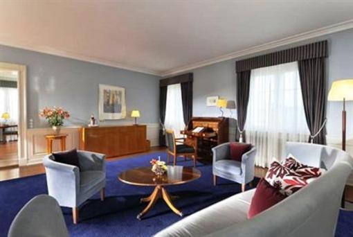 фото отеля Schlosshotel Burg Schlitz Hohen Demzin
