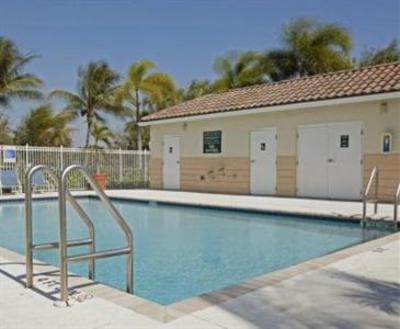 фото отеля Homestead Studio Suites - Miami - Airport - Doral
