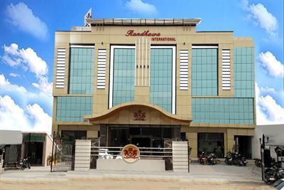 фото отеля Hotel Randhawa International