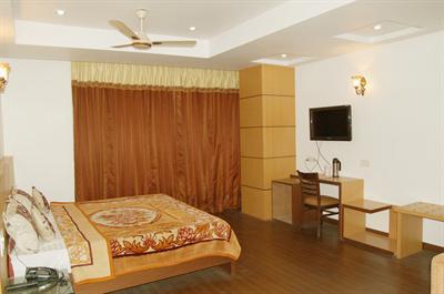 фото отеля Hotel Randhawa International