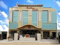 Hotel Randhawa International