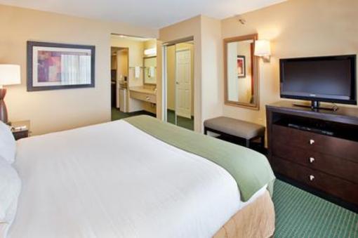 фото отеля Holiday Inn Express Norfolk