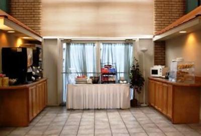 фото отеля Econo Lodge Inn & Suites Alexandria