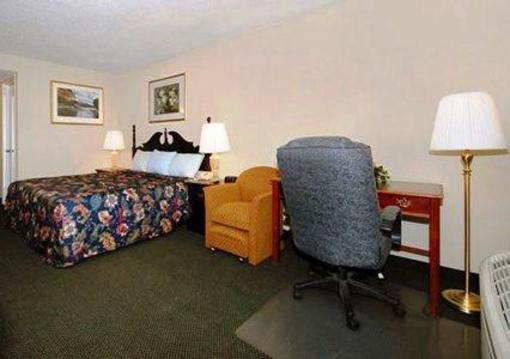 фото отеля Econo Lodge Inn & Suites Alexandria