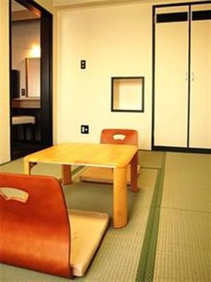 фото отеля Hotel Livemax Namba