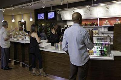фото отеля Courtyard by Marriott DFW Airport North / Irving