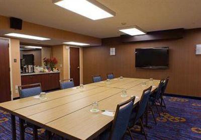 фото отеля Courtyard by Marriott DFW Airport North / Irving