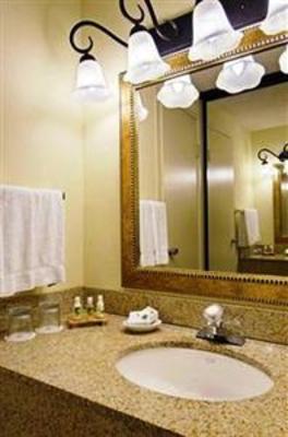 фото отеля Red Lion Hotel Seattle Airport