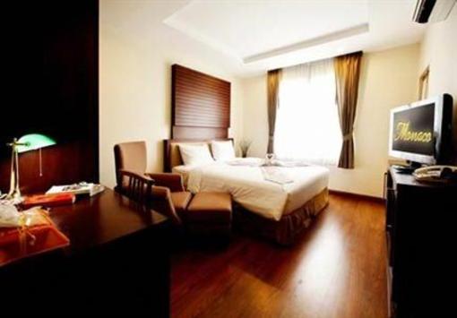фото отеля Monaco Hotel Bangkok