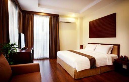 фото отеля Monaco Hotel Bangkok