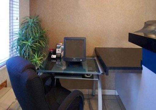 фото отеля Comfort Suites University El Paso