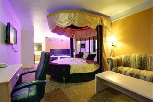 фото отеля Americas Best Value Inn & Suites McAllen Pharr