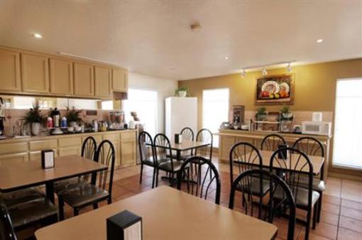 фото отеля Americas Best Value Inn & Suites McAllen Pharr