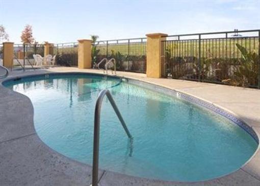 фото отеля Comfort Suites Rocklin