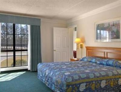 фото отеля Howard Johnson Inn Peachtree/Norcross