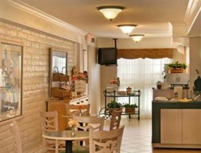 фото отеля Howard Johnson Inn Peachtree/Norcross
