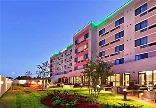 фото отеля Courtyard by Marriott Tulsa Woodland Hills