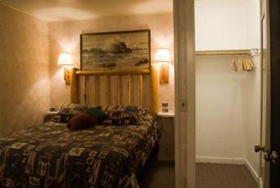 фото отеля Brundage Inn