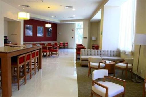 фото отеля Hampton Inn by Hilton Guadalajara Expo