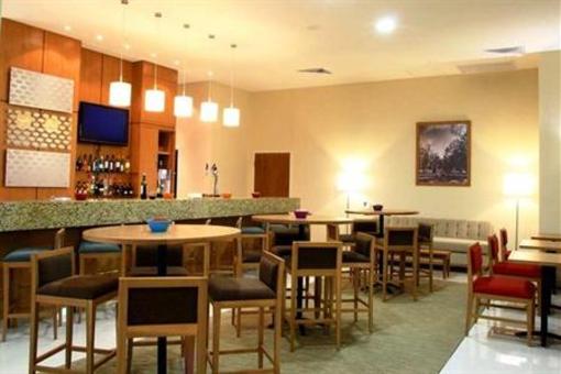 фото отеля Hampton Inn by Hilton Guadalajara Expo