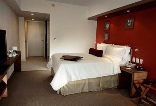 фото отеля Hampton Inn by Hilton Guadalajara Expo