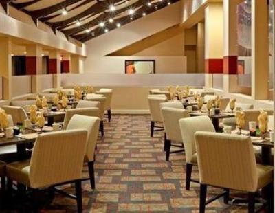 фото отеля Crowne Plaza Hotel Fairfield