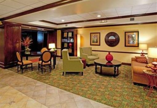 фото отеля Holiday Inn Express Hotel & Suites Ashley Phosphate North Charleston