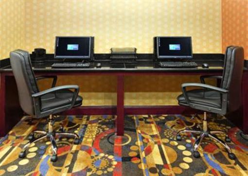 фото отеля Holiday Inn Express Hotel & Suites Van Buren-Ft Smith Area