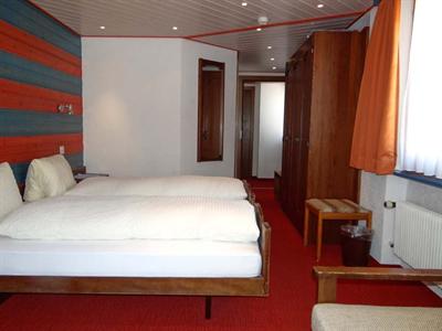 фото отеля Hotel Restaurant Tenne Saas-Fee