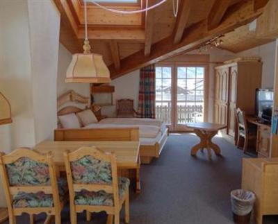 фото отеля Hotel Restaurant Tenne Saas-Fee