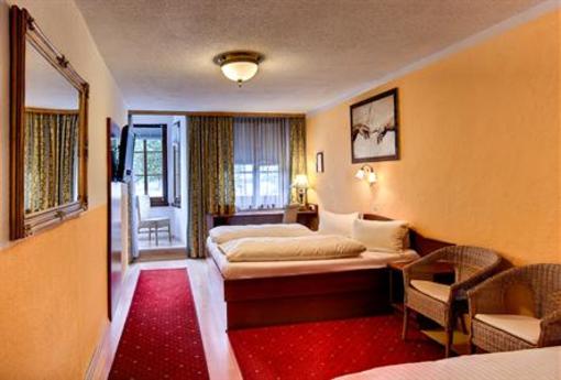 фото отеля Hotel Schwarzer Bär Innsbruck