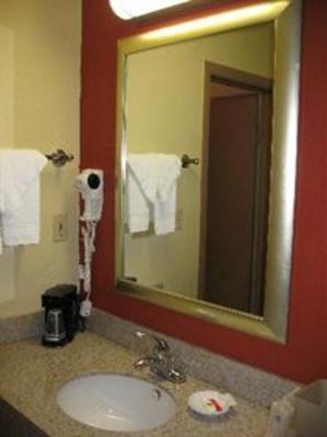 фото отеля Super 8 Reynoldsburg