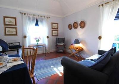 фото отеля Poplar Tree Lodge