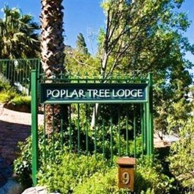 фото отеля Poplar Tree Lodge