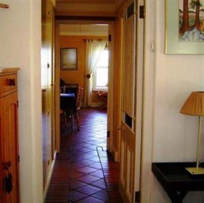 фото отеля Poplar Tree Lodge