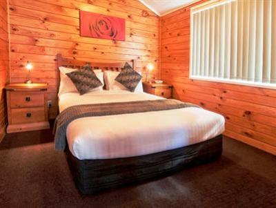 фото отеля Rotorua Top 10 Holiday Park