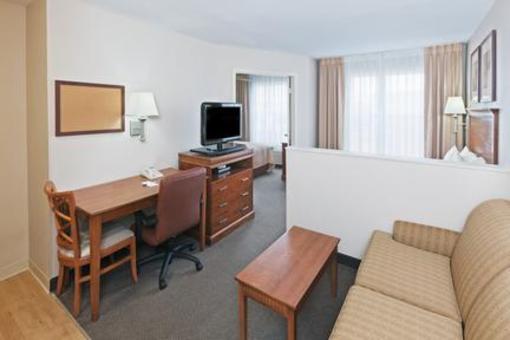 фото отеля Candlewood Suites - Dallas Market Center