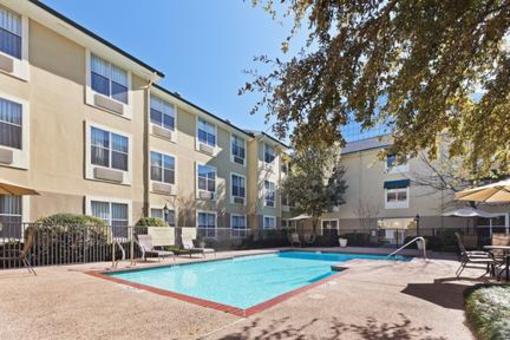 фото отеля Candlewood Suites - Dallas Market Center