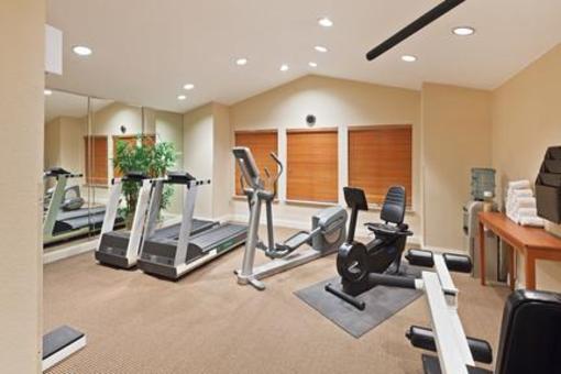 фото отеля Candlewood Suites - Dallas Market Center
