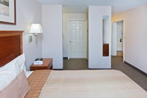 фото отеля Candlewood Suites - Dallas Market Center