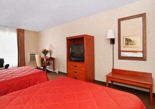 фото отеля Comfort Inn Ship Creek