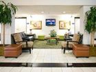 фото отеля Baymont Inn and Suites Tampa Near Busch Gardens USF
