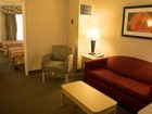 фото отеля Baymont Inn and Suites Tampa Near Busch Gardens USF