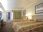 фото отеля Baymont Inn and Suites Tampa Near Busch Gardens USF