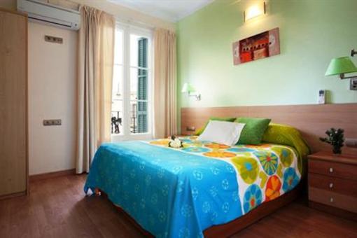 фото отеля Hostal Felipe II